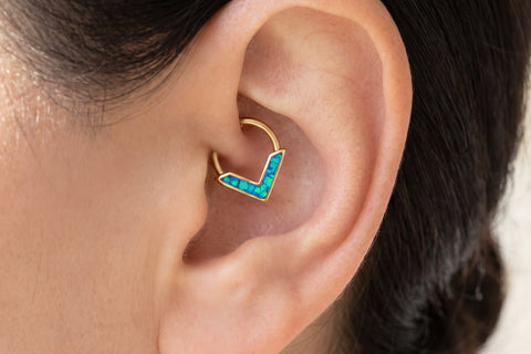 Daith Piercing Gold