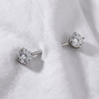 Nipple Piercing Zirconia Push-In – getragen